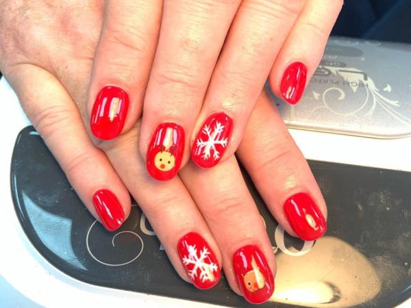 Deluxe Nails gallery