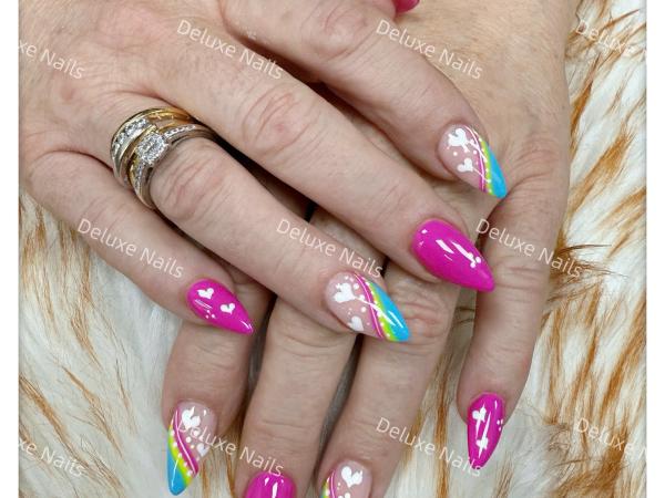 Deluxe Nails gallery
