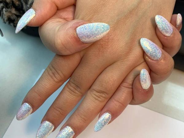 Deluxe Nails gallery