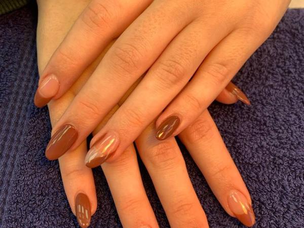 Deluxe Nails gallery
