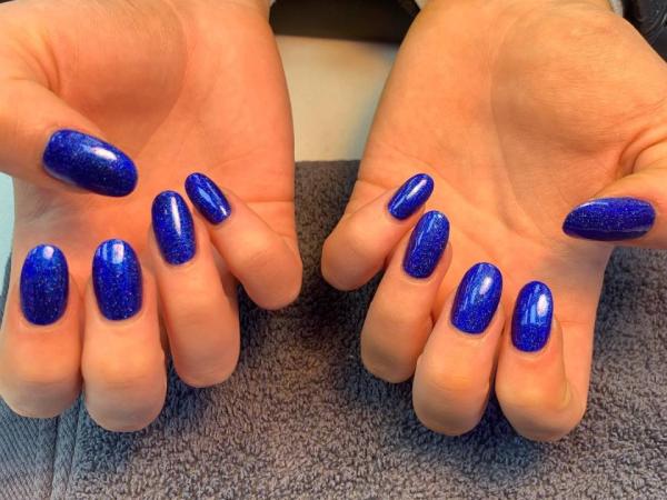 Deluxe Nails gallery