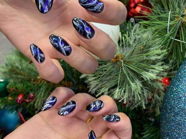 Deluxe Nails gallery